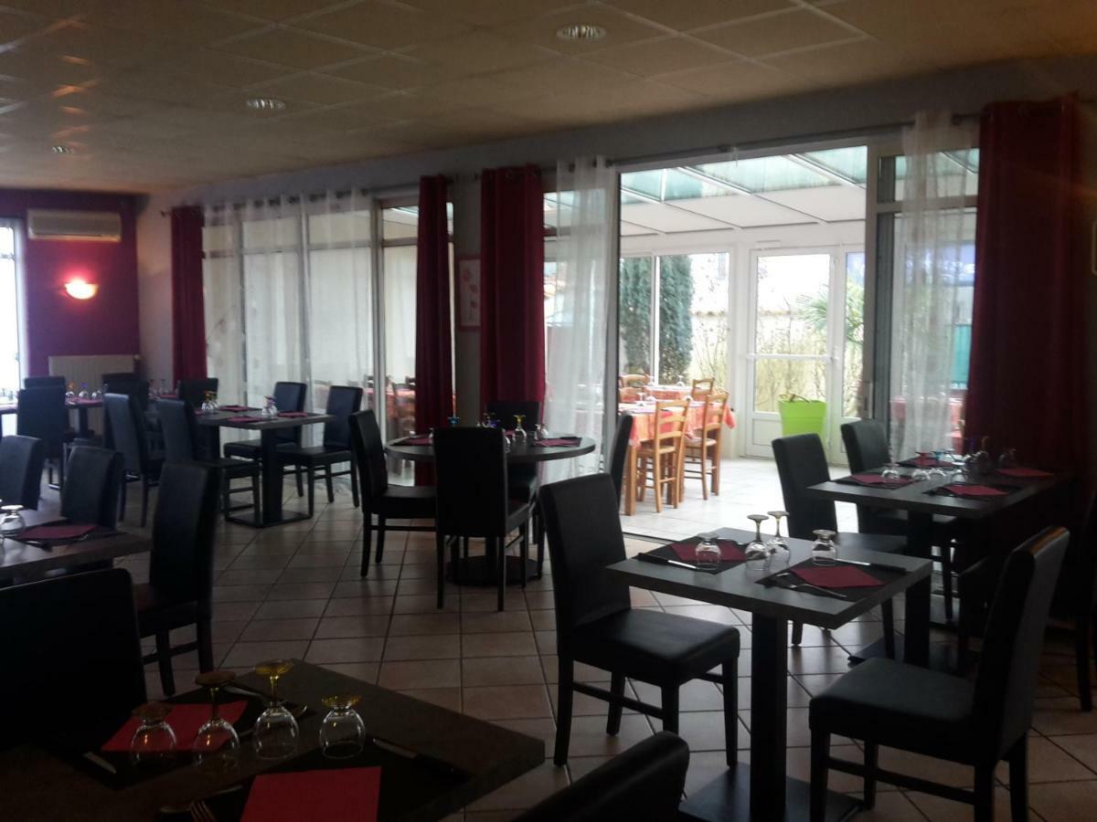 Hotel Restaurant Le Chalet Cabariot Eksteriør billede